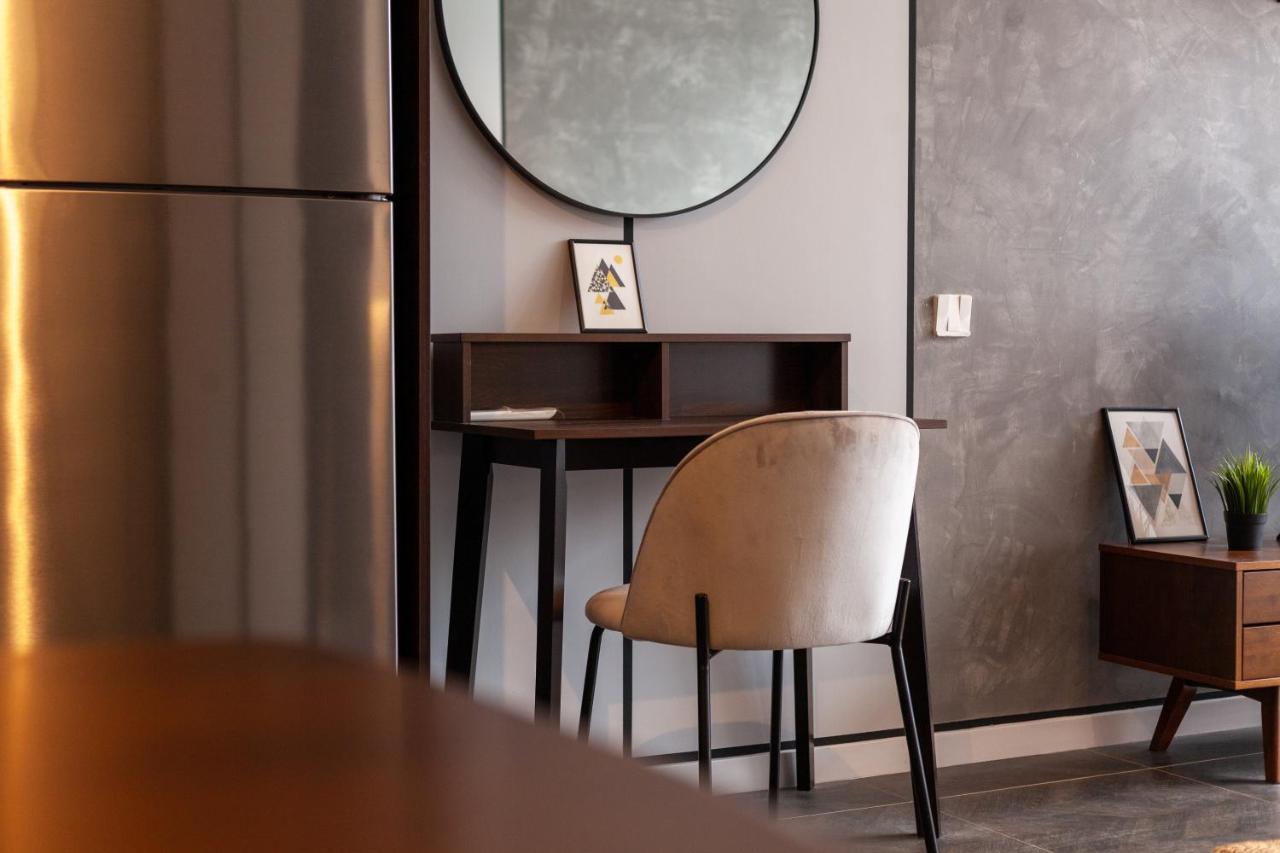 Scarletz Suites Klcc Куала-Лумпур Экстерьер фото