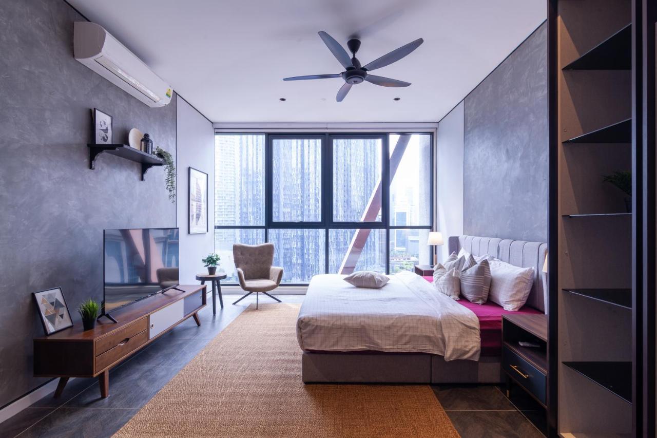 Scarletz Suites Klcc Куала-Лумпур Экстерьер фото