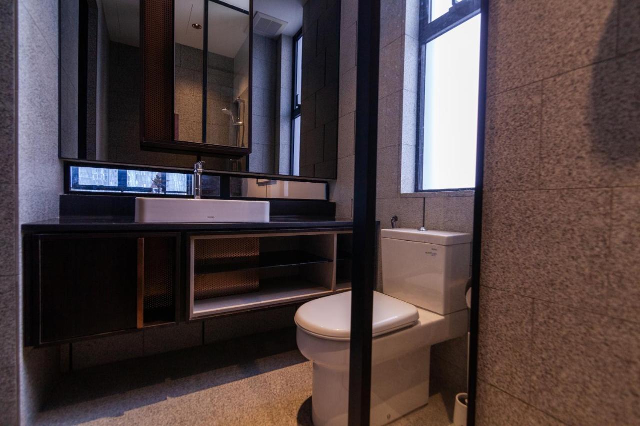 Scarletz Suites Klcc Куала-Лумпур Экстерьер фото