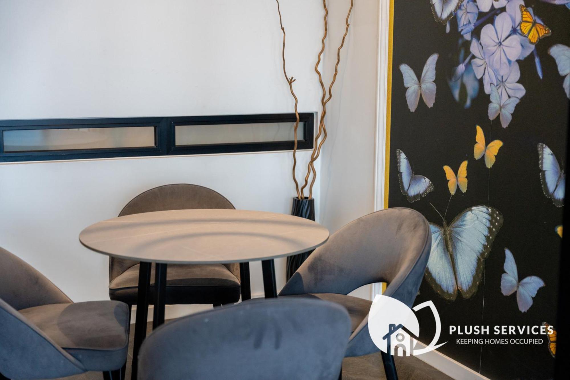 Scarletz Suites Klcc Куала-Лумпур Экстерьер фото